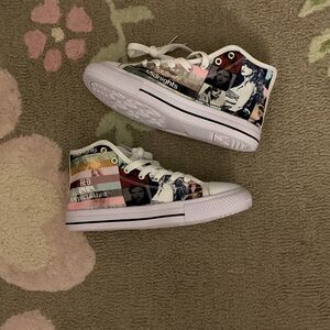 Taylor Swift Kids Sneakers in Red and White